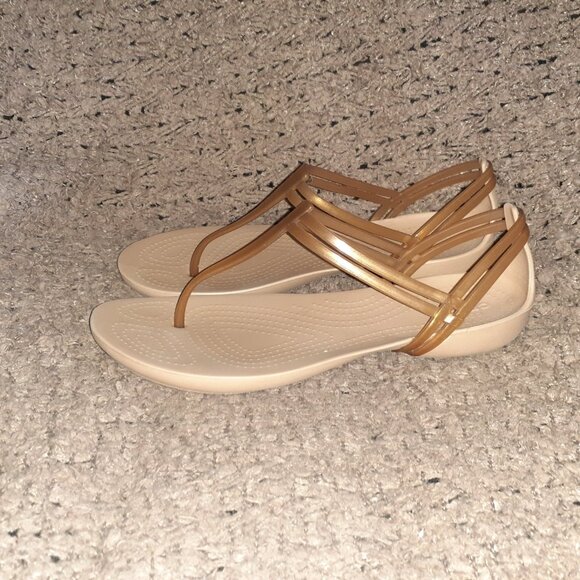 CROCS-Isabella Sandals Gold Tan T Strap Jelly Thong Slingback-Sz 9-Excellent - Picture 2 of 7